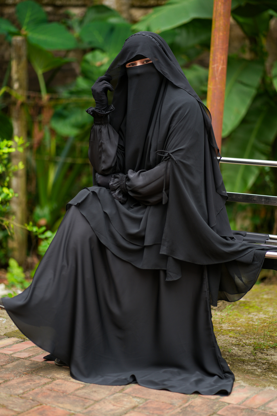 বোরকা সাইড ভিউ